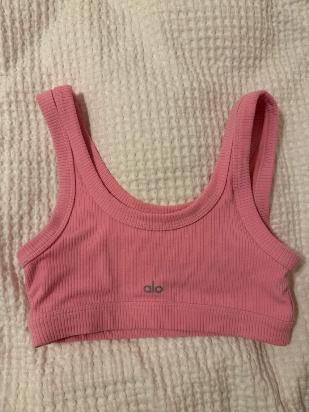 Alo Yoga wellness Sports Bra Macaroon Pink Bra size Small